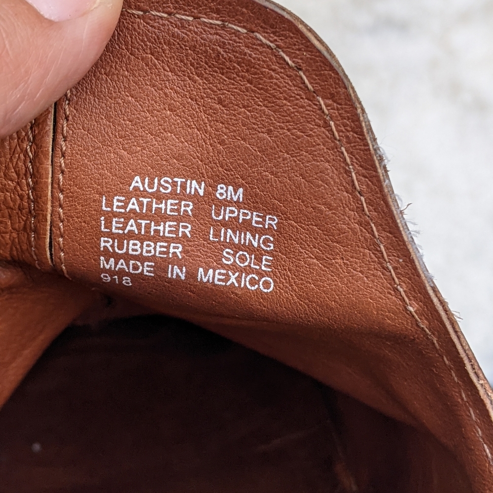 *SOLD* Steve Madden Austin Leather Booties - Picture 7 of 7